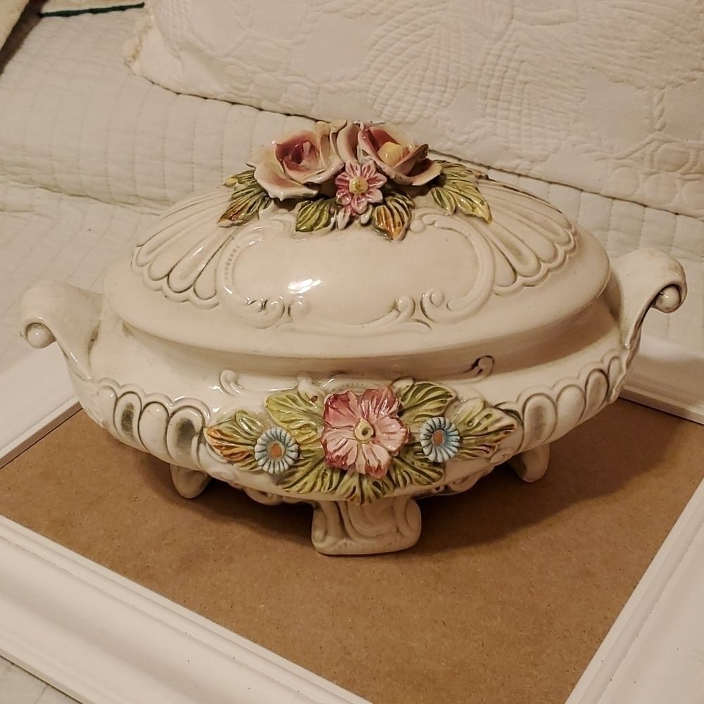 Vintage Capodimonte Italy Soup Tureen Floral Porcelain LCS Off White Black Wash